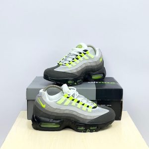 NIKE AIR MAX 95 OG NEON