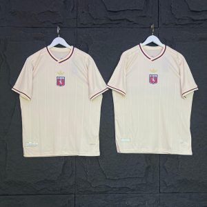 OLYMPIQUE LYON ANNIVERSARY KIT