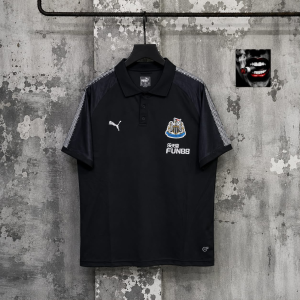 NEWCASTLE BLACK POLO 2026
